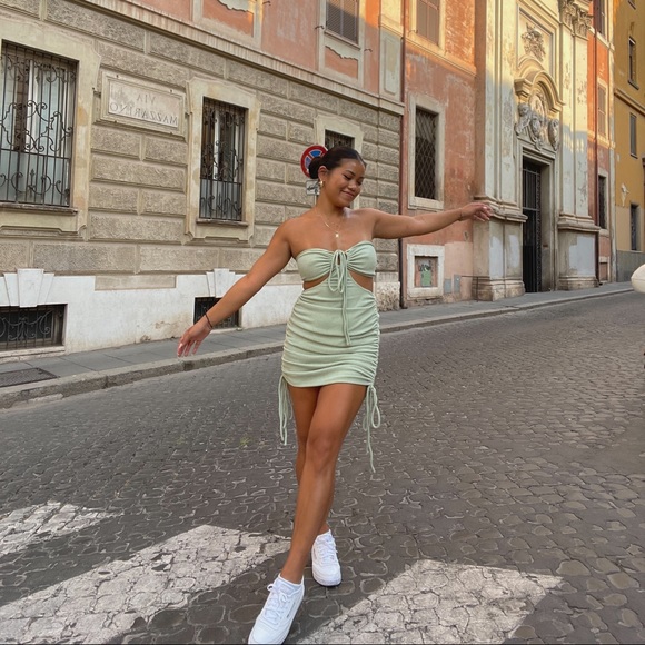 Luna B Dresses & Skirts - Luna B Mini Dress